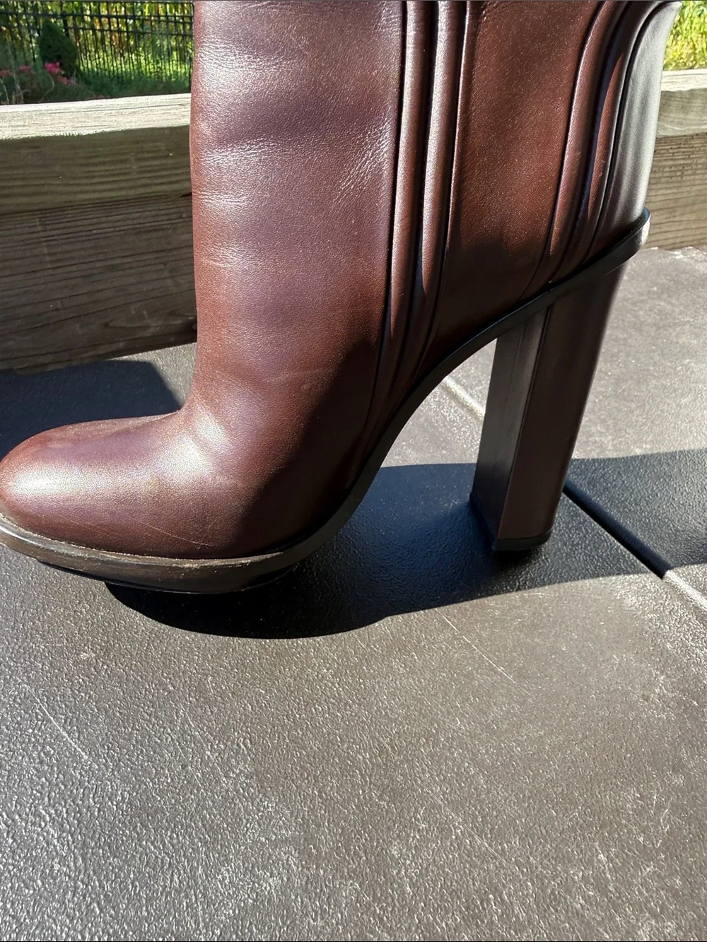 Gucci Leather boots